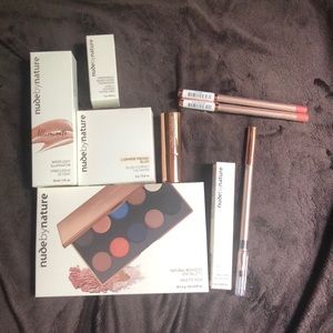 Never opened Nude By Nature bundle